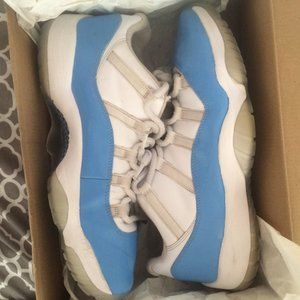 Jordan 11 Retro Low UNC